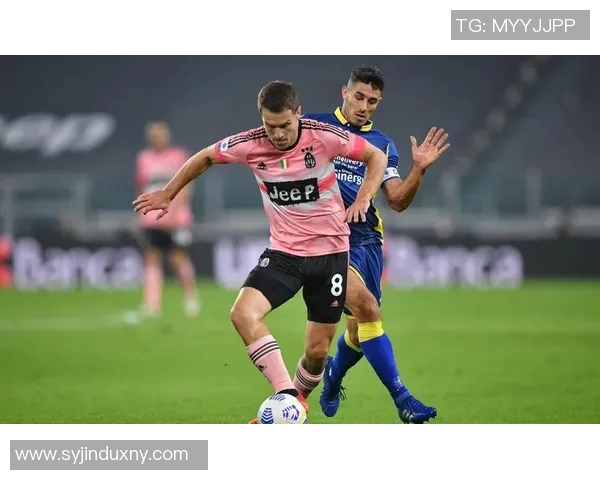 巴萨与尤文激情对决海报展现足球魅力与团队精神 巴萨与尤文激情对决海报展现足球魅力与团队精神